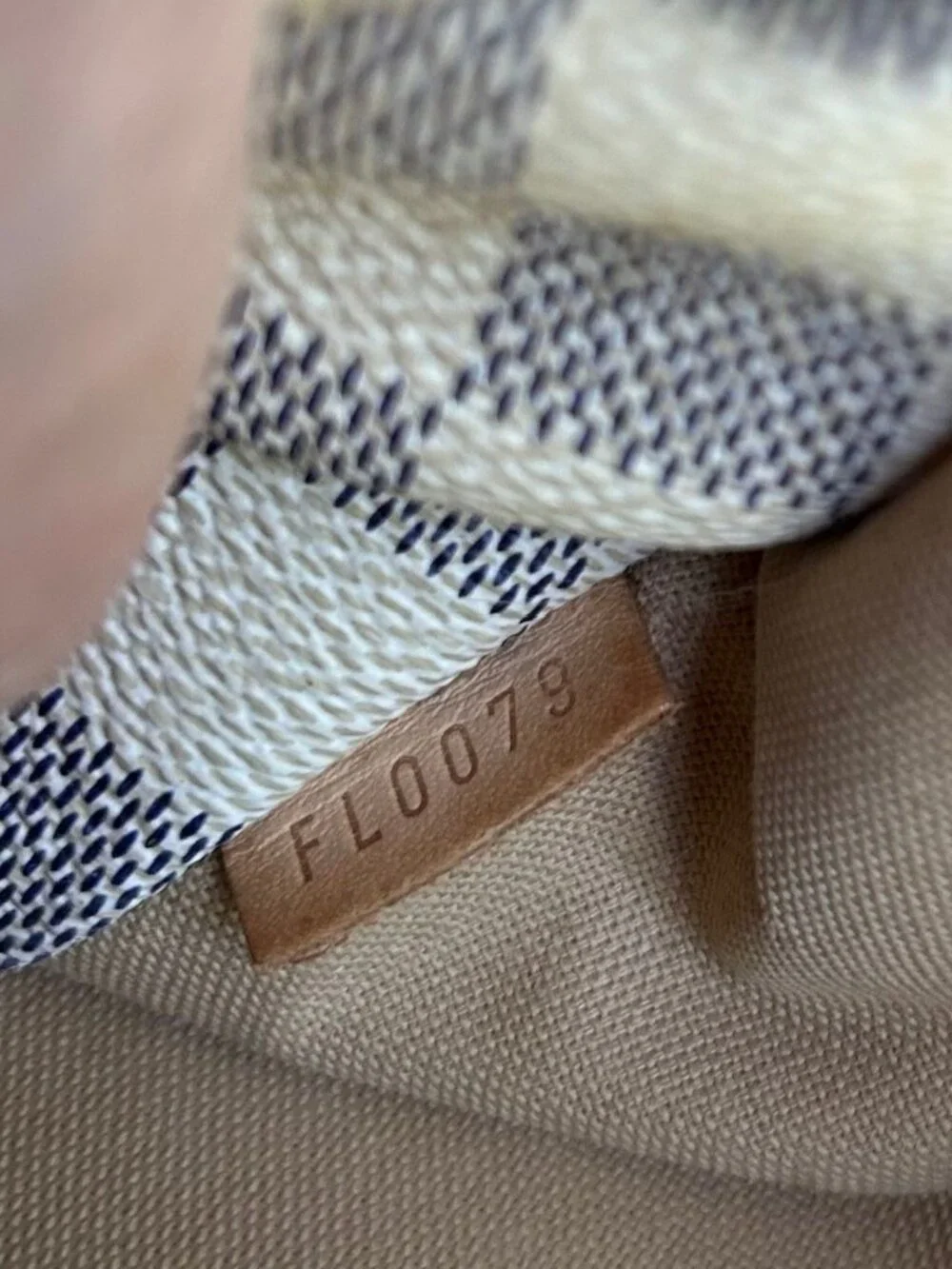 LOUIS VUITTON Damier Azur Totally PM Tote - Picture 8 of 12